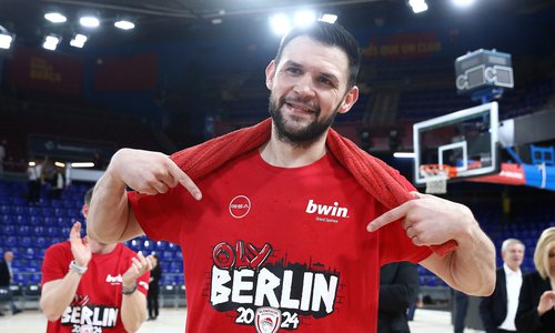 papanikolaou-1.jpg